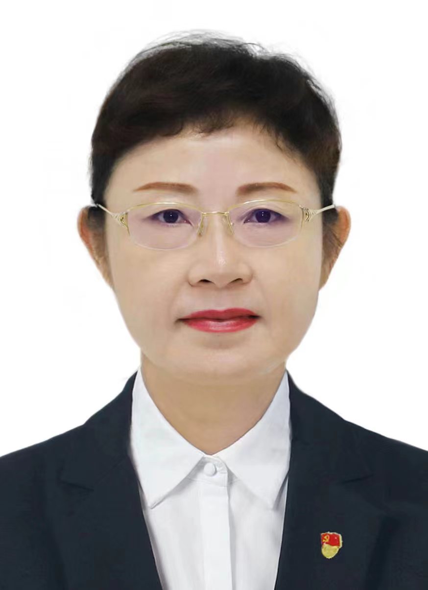 楊會春（女）